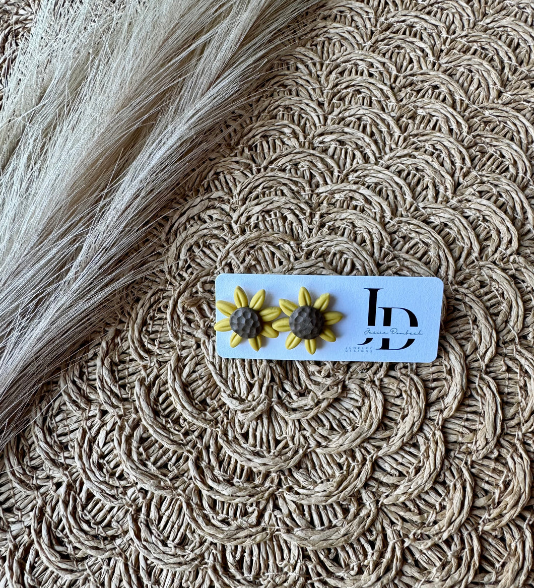 Sunflower Studs