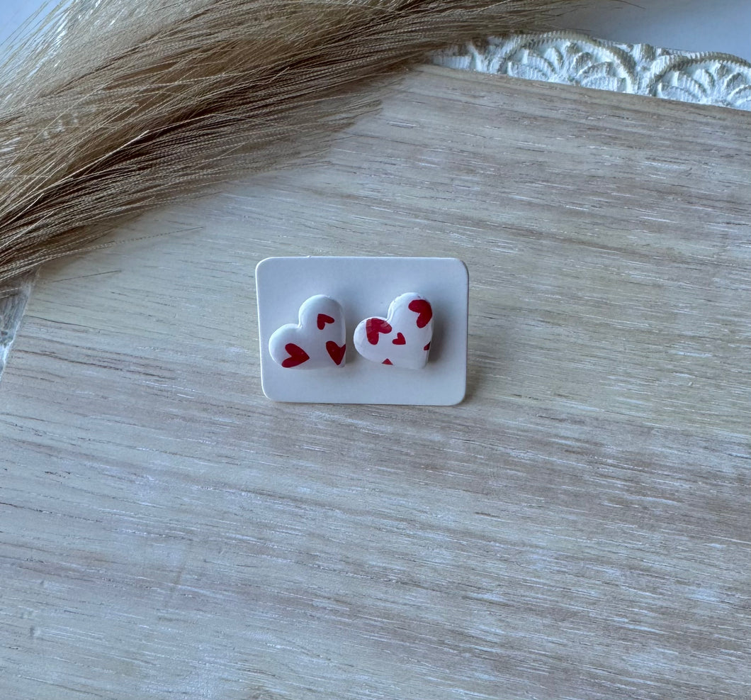 Red Heart Pattern Studs