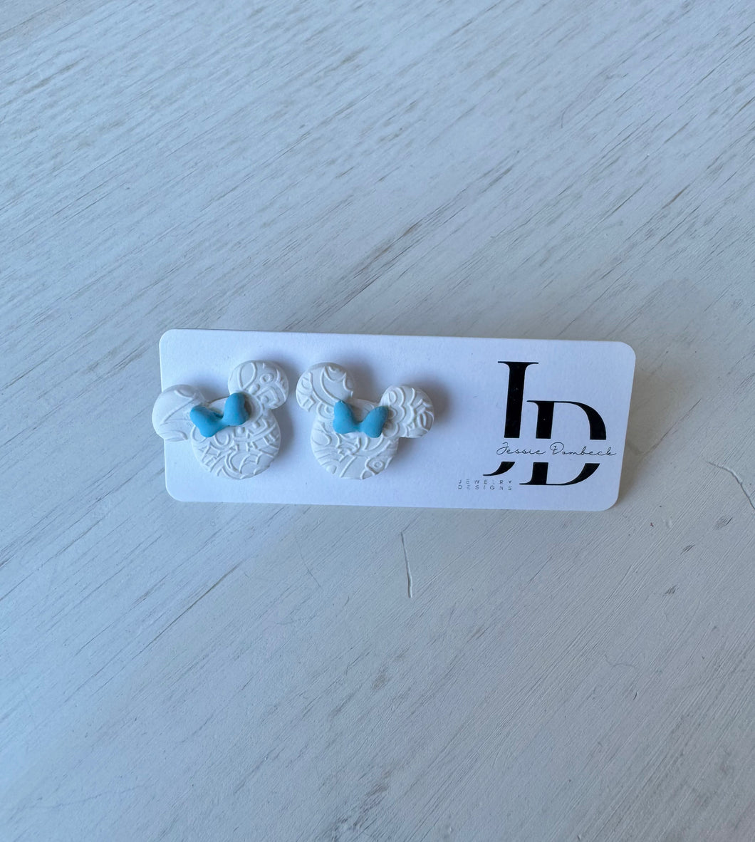 Large Provincial Mouse Studs